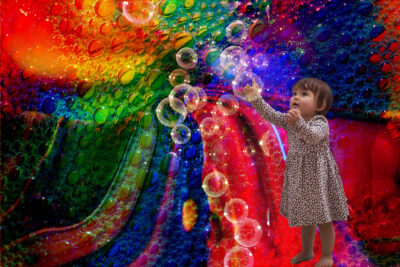 Lucy Loves Bubbles by Anne Lou Robkin